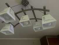 Lampa sufitowa do salonu.