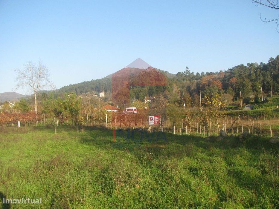 Terreno agrícola em Fiscal, Amares