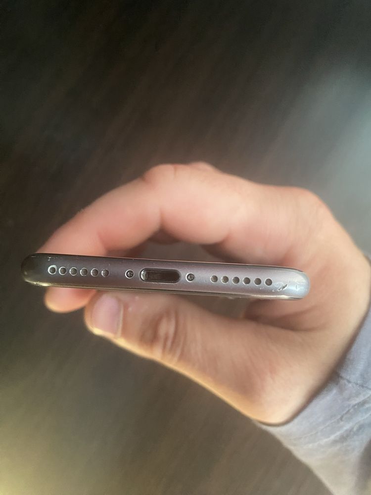 Iphone 8 бу продам