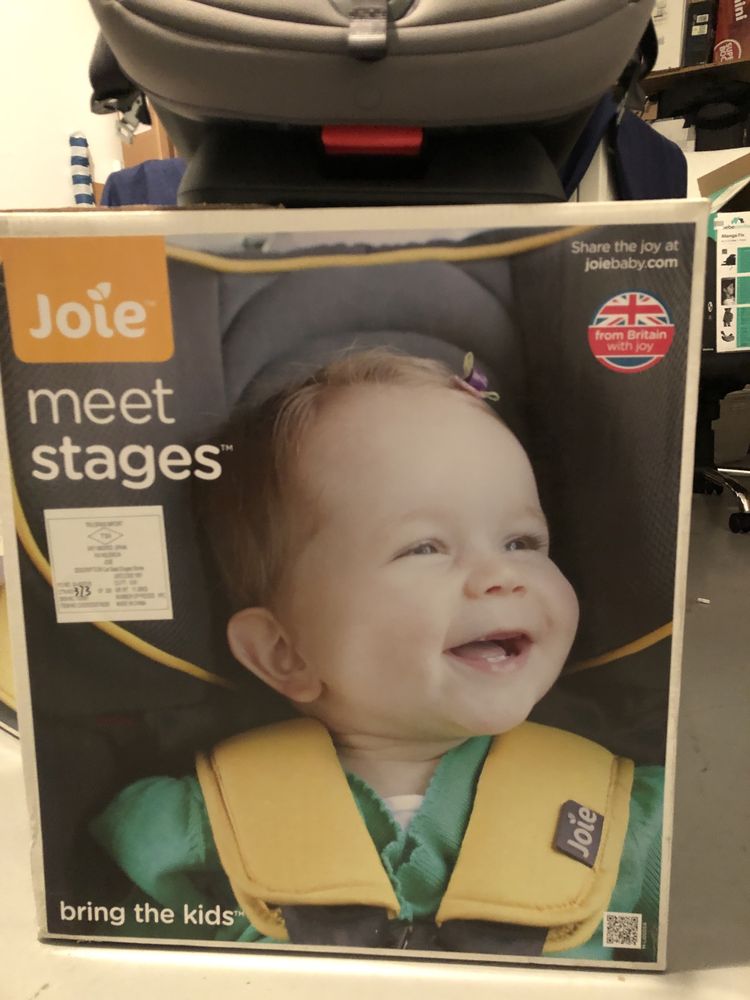 Duas cadeiras auto Joie Stages