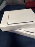 Macbook air 13inch 8/256 na m2