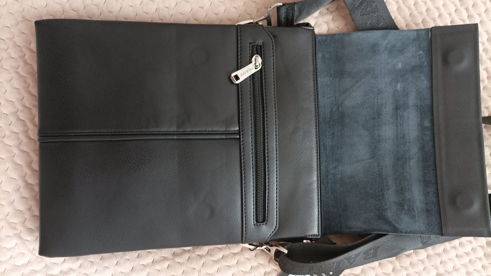 Шкіряна чоловіча сумка