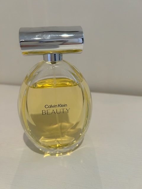 Perfumy Calvin Klein Beauty woda perfumowana 100 ml