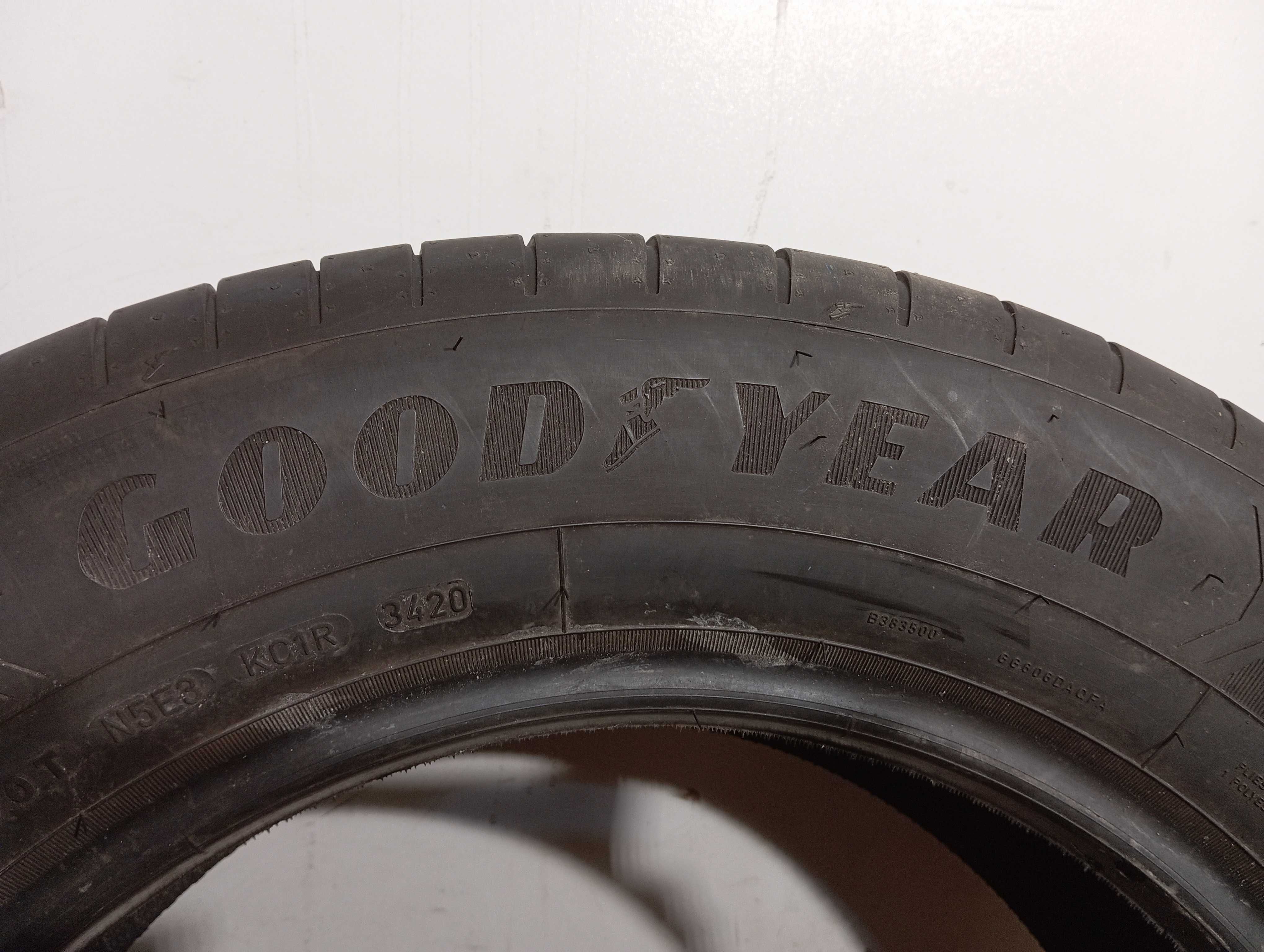 1x 215/65 R17 99V Goodyear Efficientgrip 2020r 6,3mm