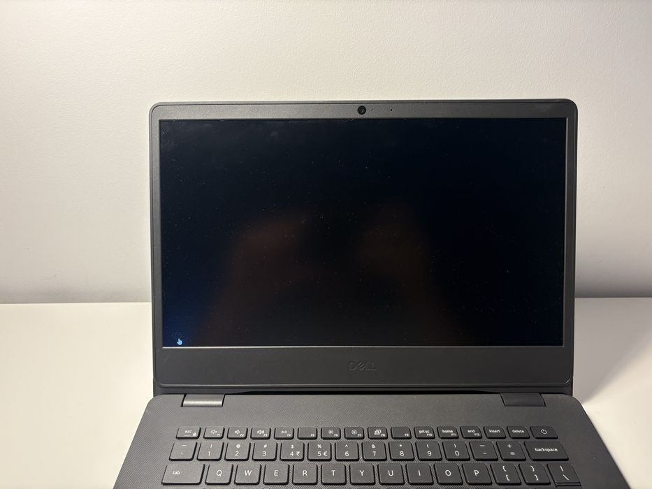Laptop Dell Vostro 3401 • Intel i3 • 16GB RAM • SSD 512GB • Win11 Pro