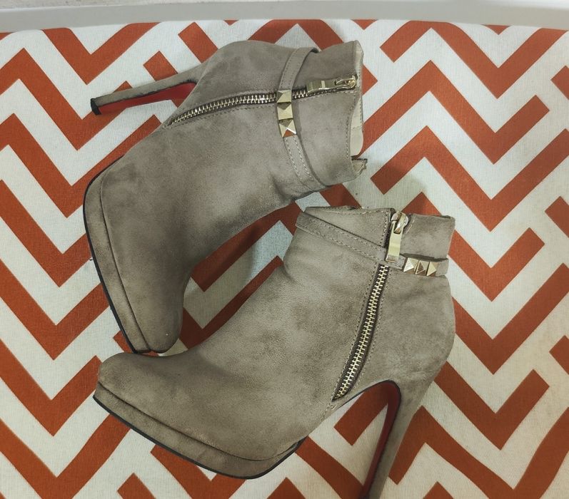 Botins mulher salto alto