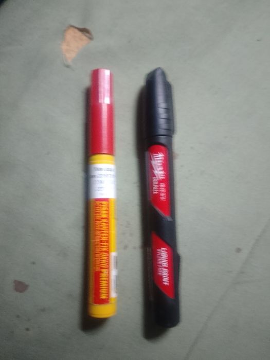 Черный маркер Milwaukee Black-LP (48223731)