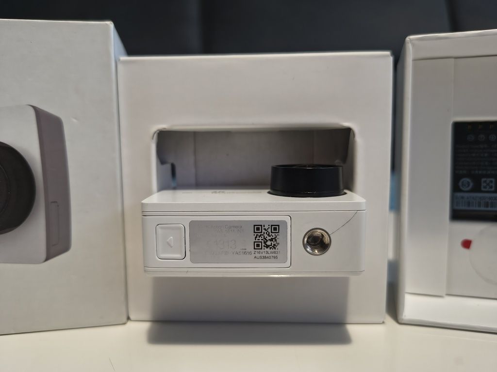 Zestaw kamera sportowa YI 4K z gimbalem Feyutech Vimble 2A plus gratis