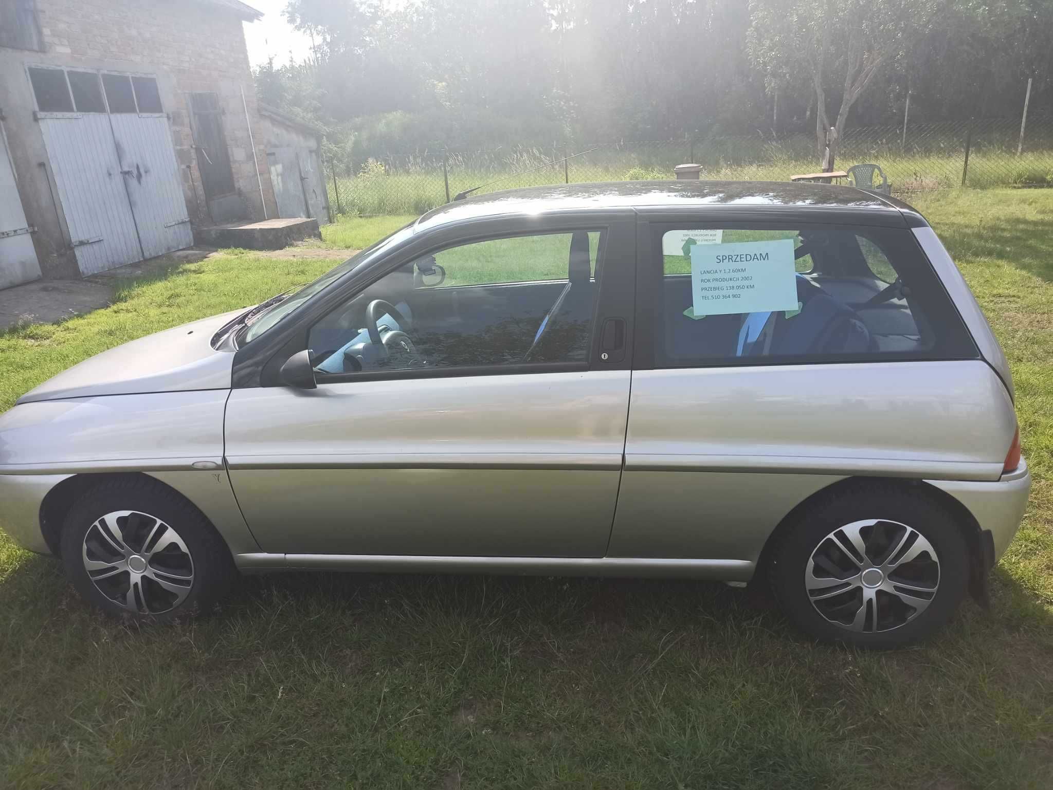 Lancia Ypsilon 2002