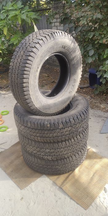 Шины wrangler 265/75 r16 б/у