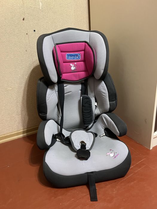 Продам автокрісло