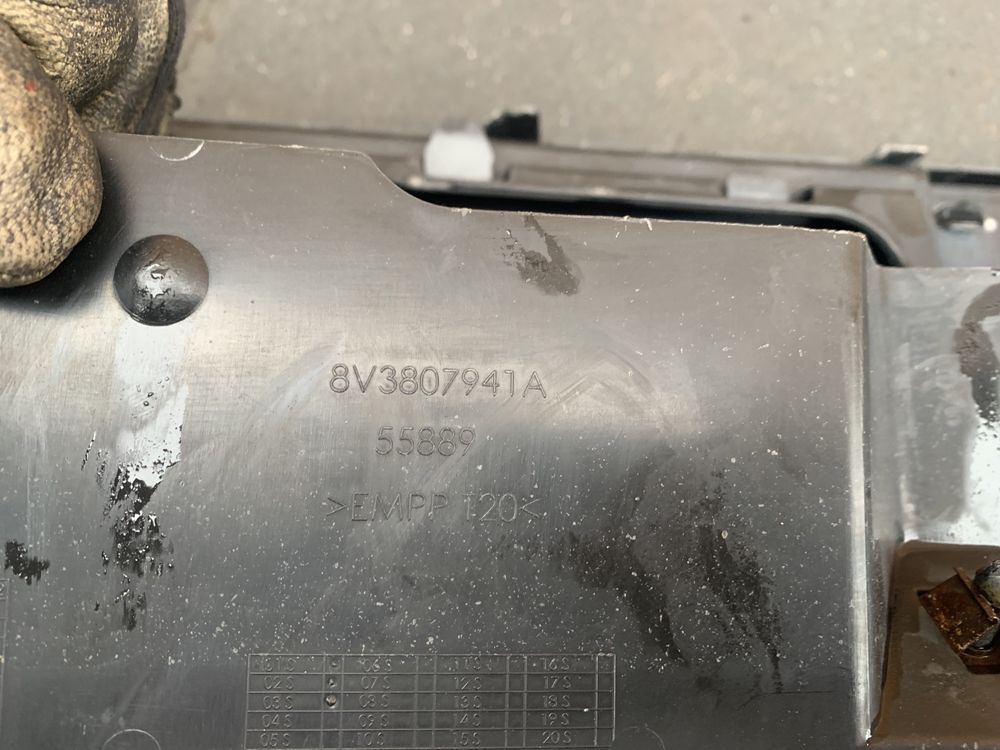 Audi A3 8V3 S-LINE spoiler dokładka dyfuzor tylnego zderzaka