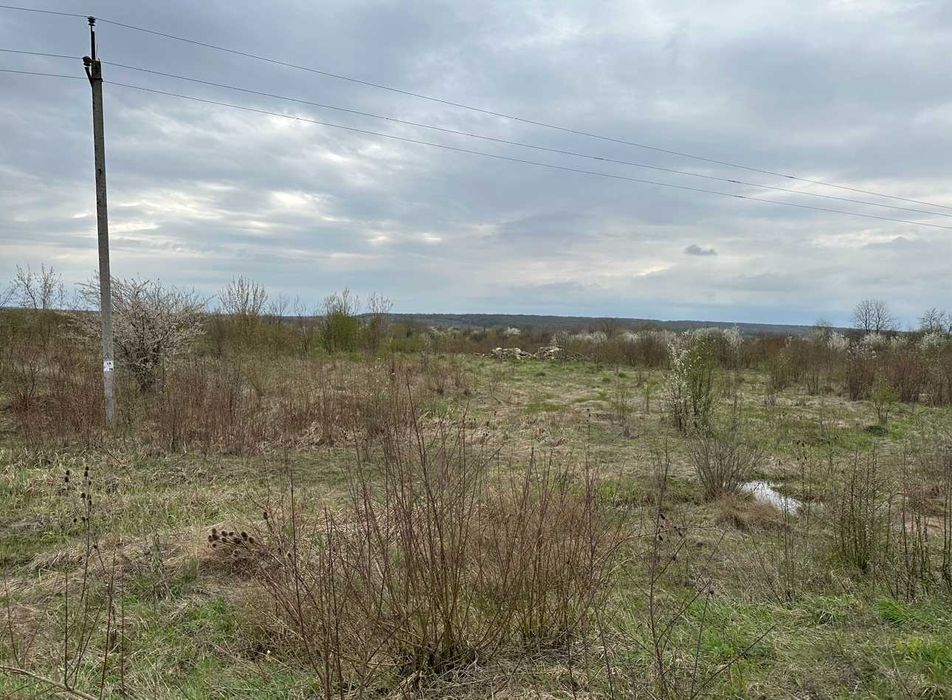 Продам земельну ділянку комерційного призначення 1,62 гектара