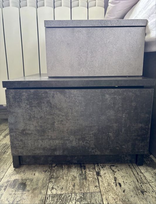 Meble, szafki nocne, szuflady, stoliki nocne, fronty z lustrami, blum