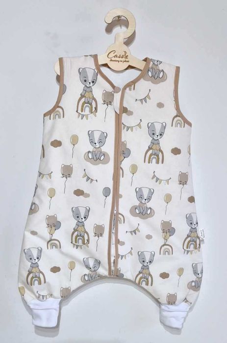 Śpiworek z nogawkami 1,6 tog rozmiar 80-86v (12-18 msc] wzór -Kotek