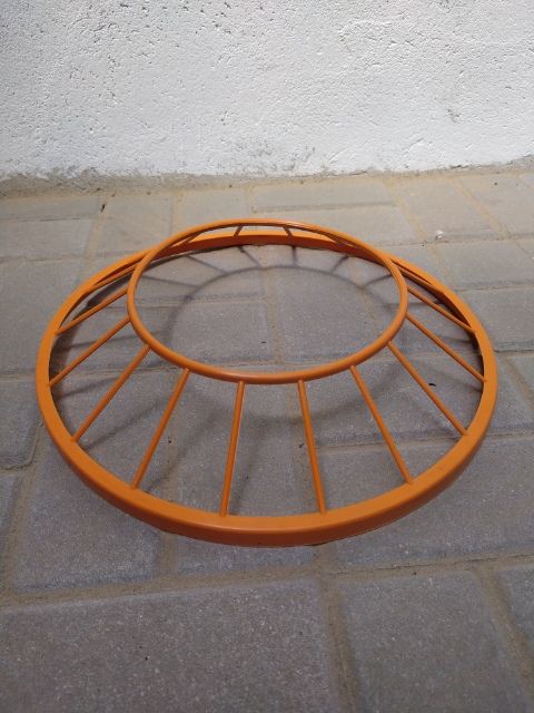 Zasypowy karmnik dla drobiu 20l