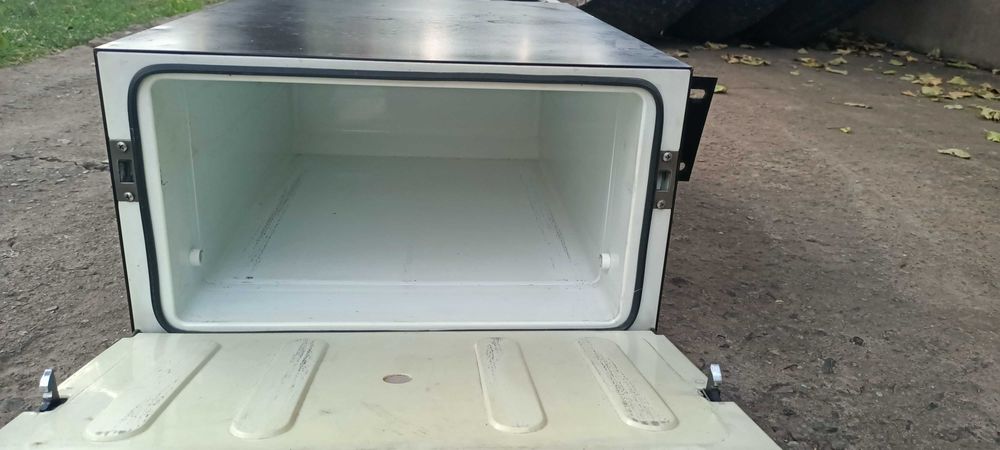 Холодильник даф .