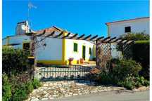 Casa T1 em Condomínio