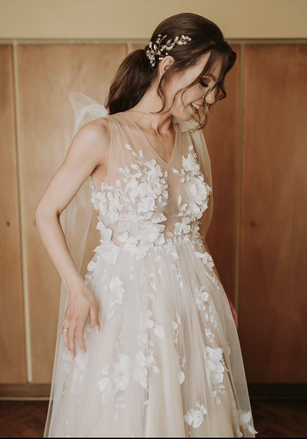 Suknia ślubna ivory, kwiaty 3D