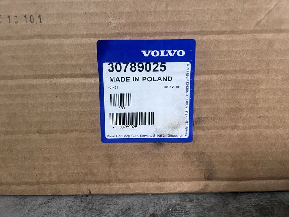 Bagażnik dachowy Volvo XC 60 NOWY