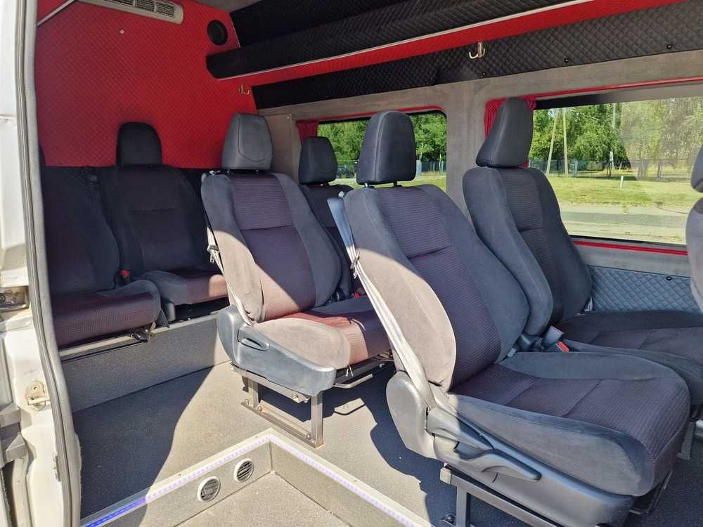 Wypożyczalnia Wynajem Busów 8-9os