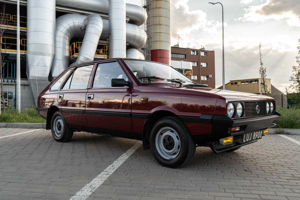FSO Polonez 1.5 SLE MR89 Przejściówka Czarne Tablice