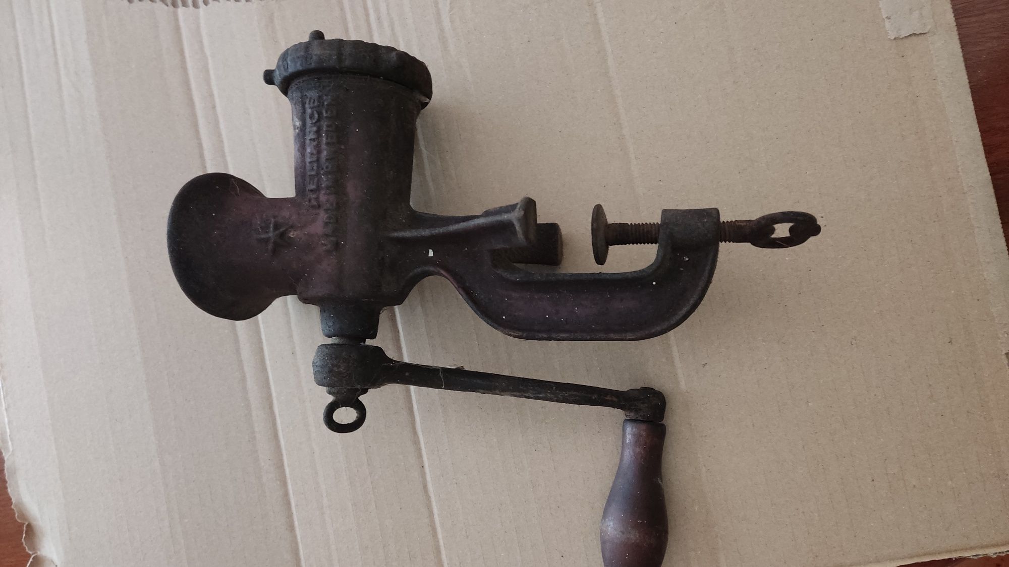 Máquina de picar Husqvarna