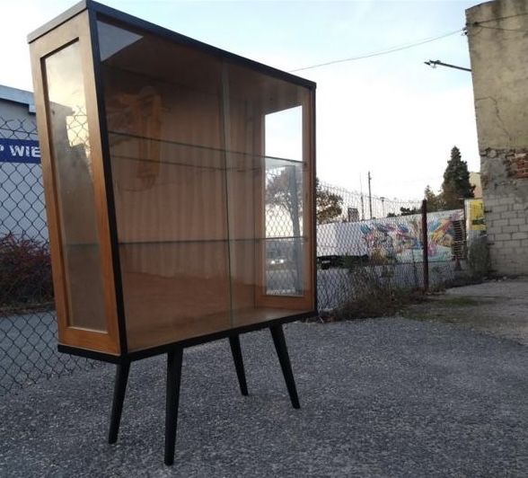 Gablotka witryna PRL