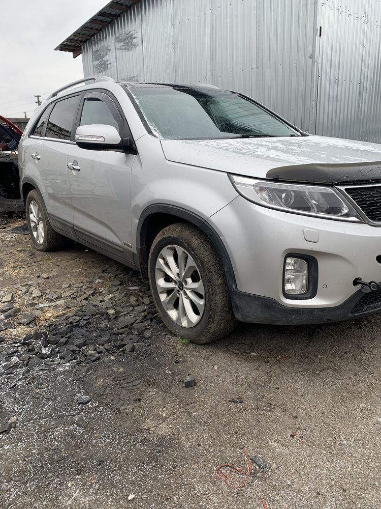 Авторозборка Kia Sorento XM рестайлінг Бампер 2012-2014