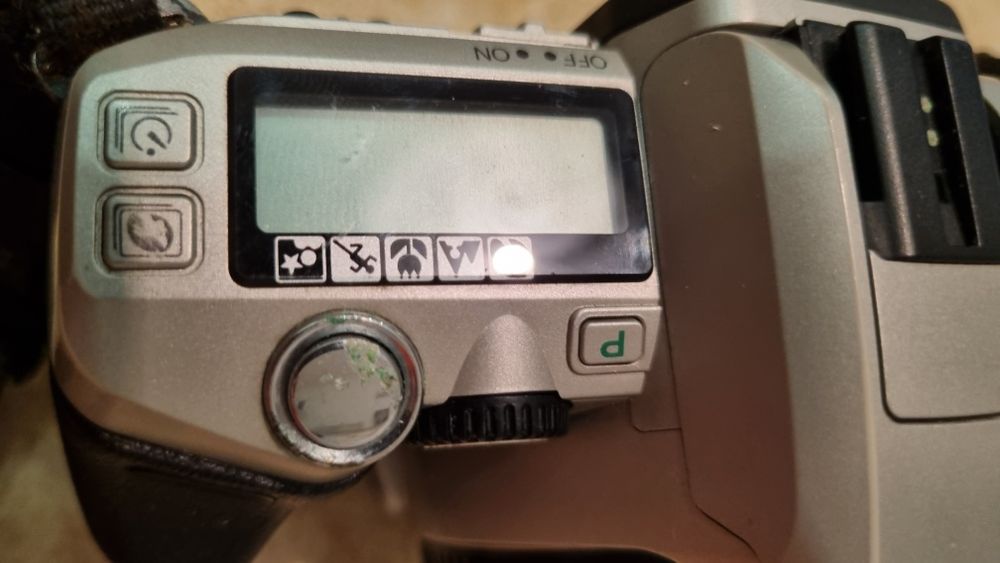 Продам фотоапаратMinolta DYNAX 5