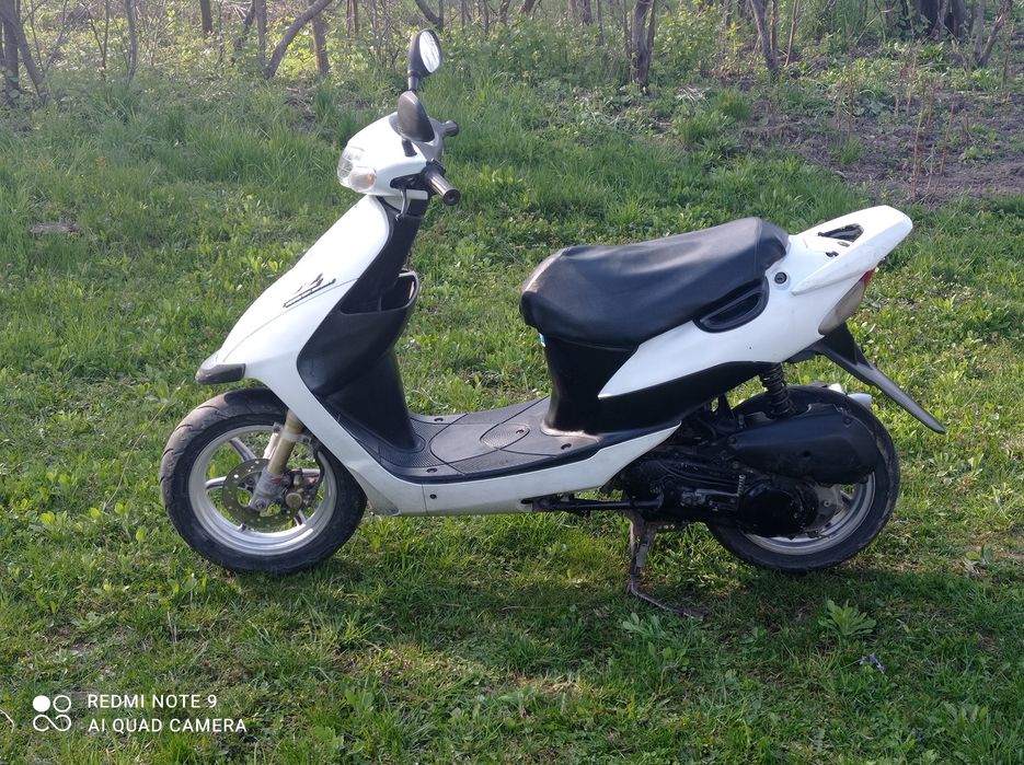 Продам скутер Suzuki ZZ Sport