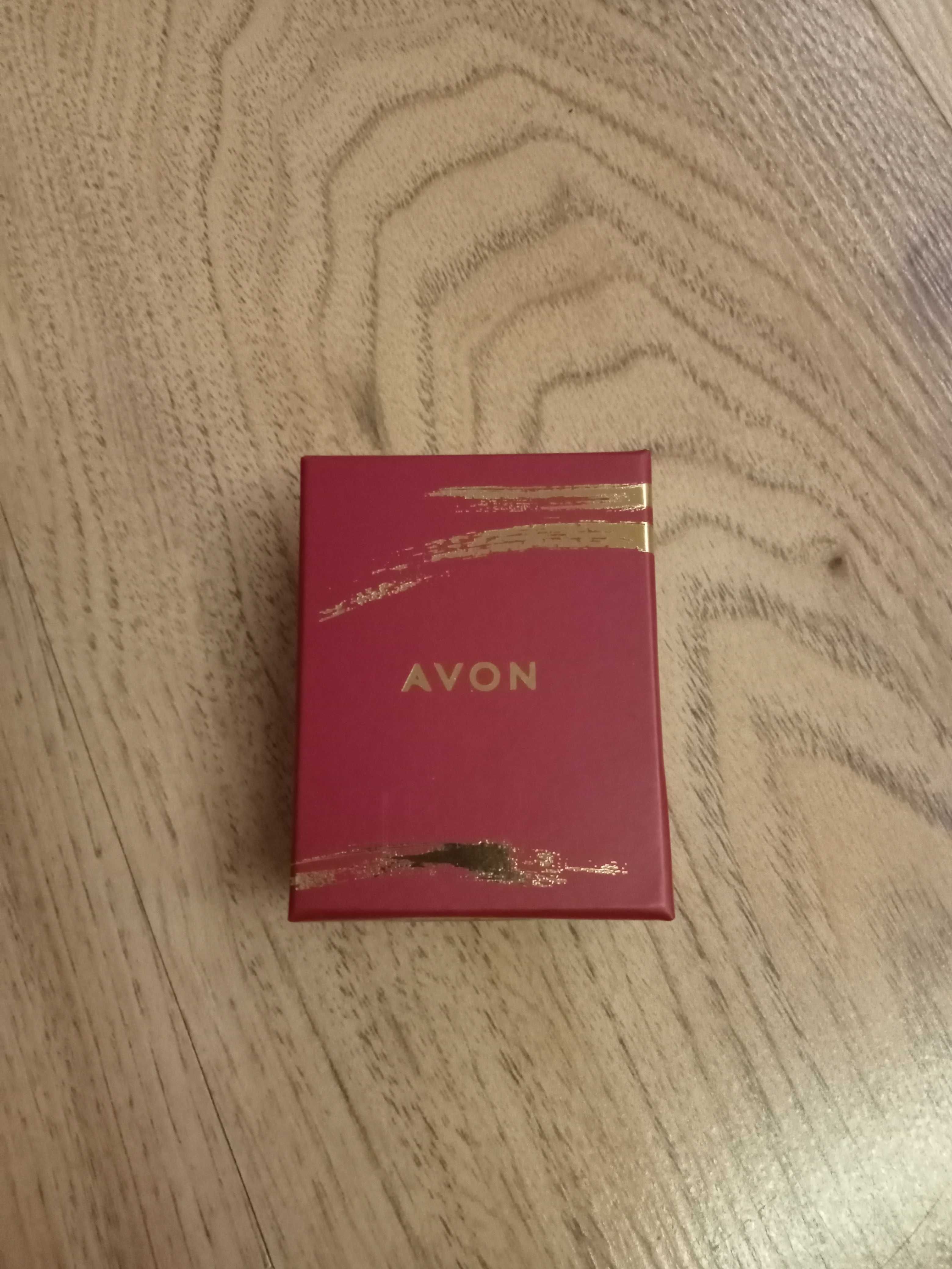 Zestaw biżuterii firmy Avon