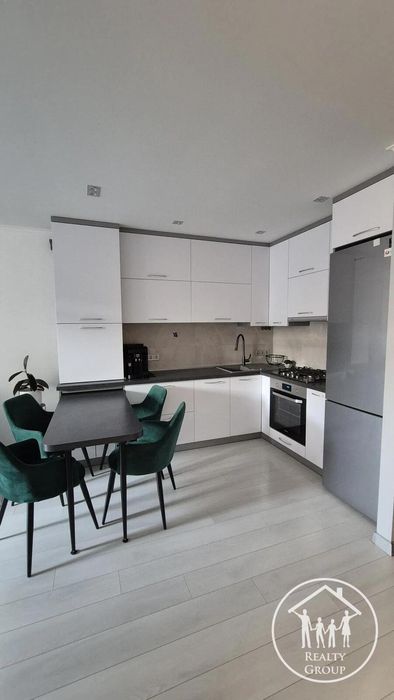 Продам 2к квартиру в новобудові!Обжитий ЖК! Надійний Avalon Зелена!