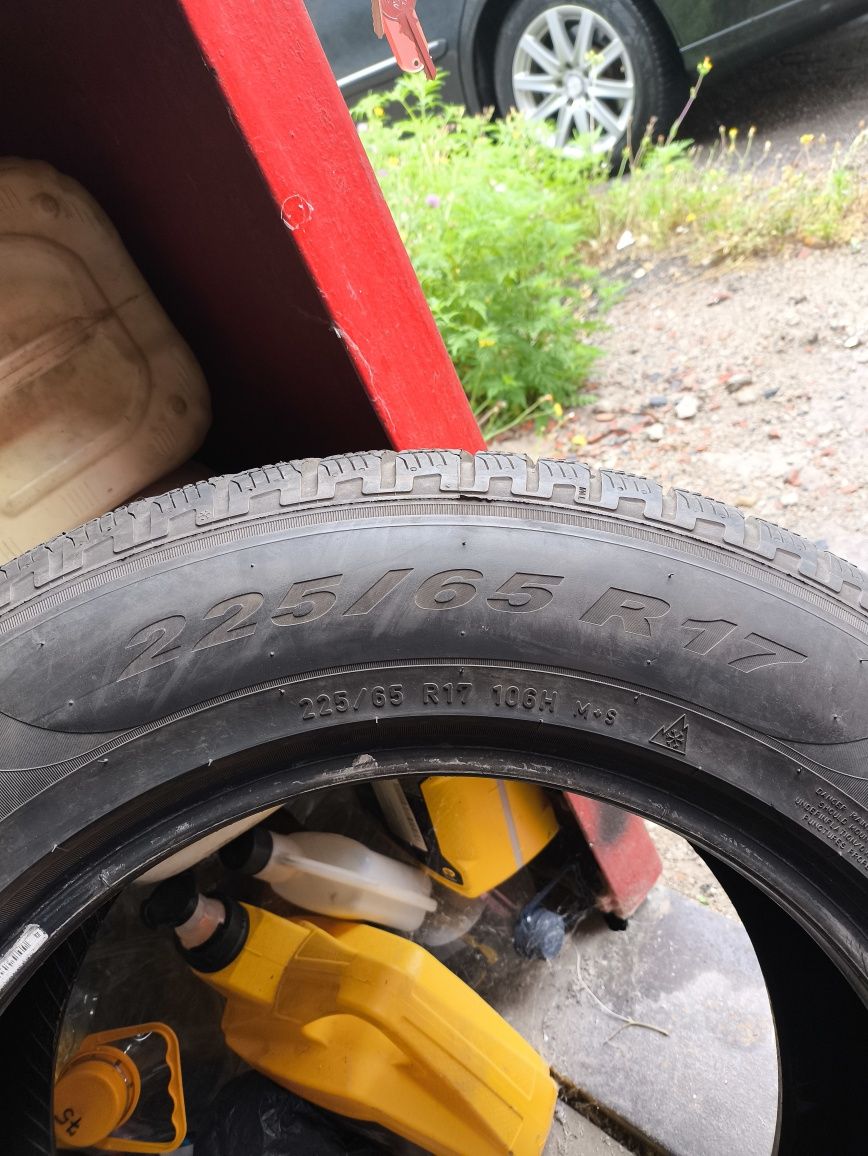 Продам шини зима 225/65r17 хороший стан