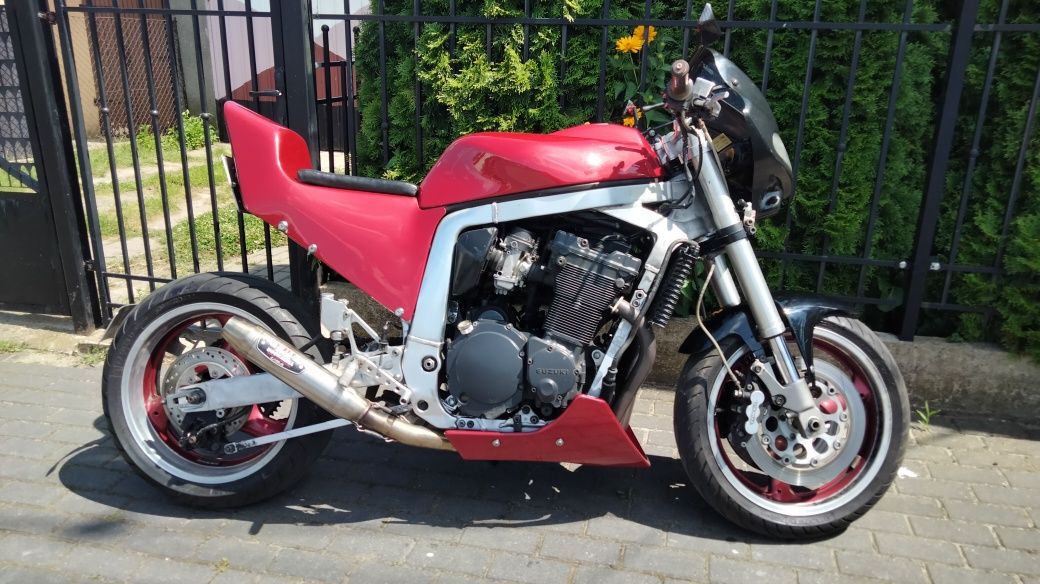Suzuki GSX-R 1100 olejak 145KM street fightera