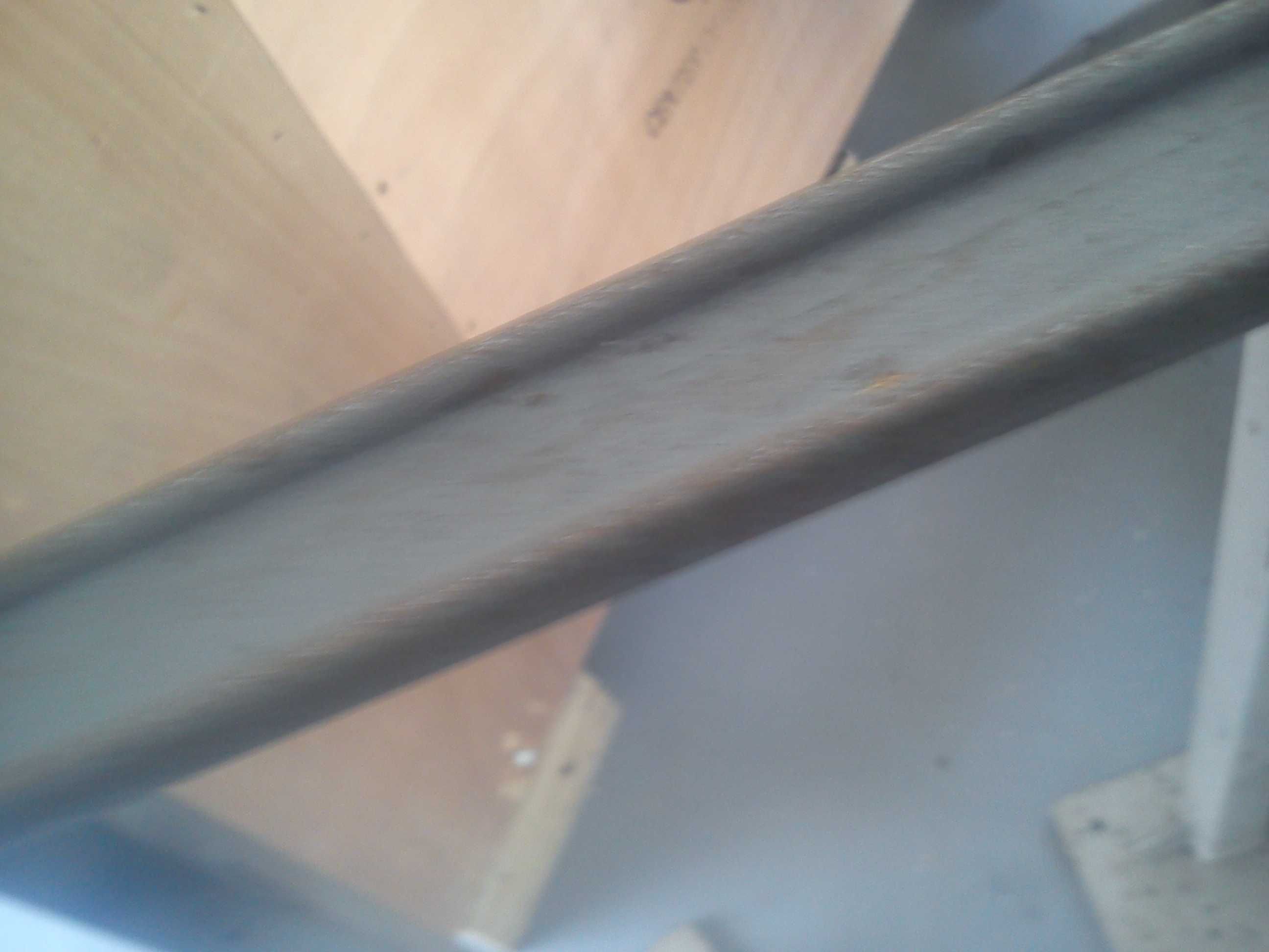 Płaskownik dwugarbny 25x8 Pręt stalowy fakturowany14x14