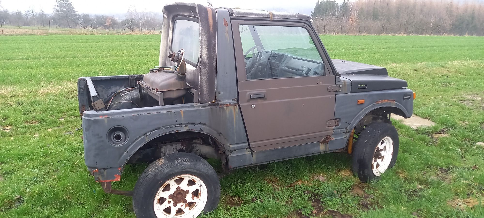 Sprzedam czesci Suzuki samurai szerokie mosty Sciana grodziowa