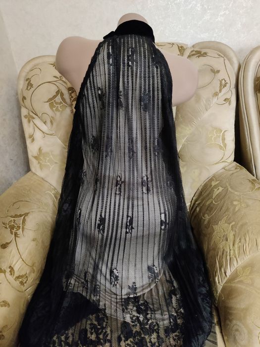 Продам модные женские брендовые вечерние праздничные платья б/у