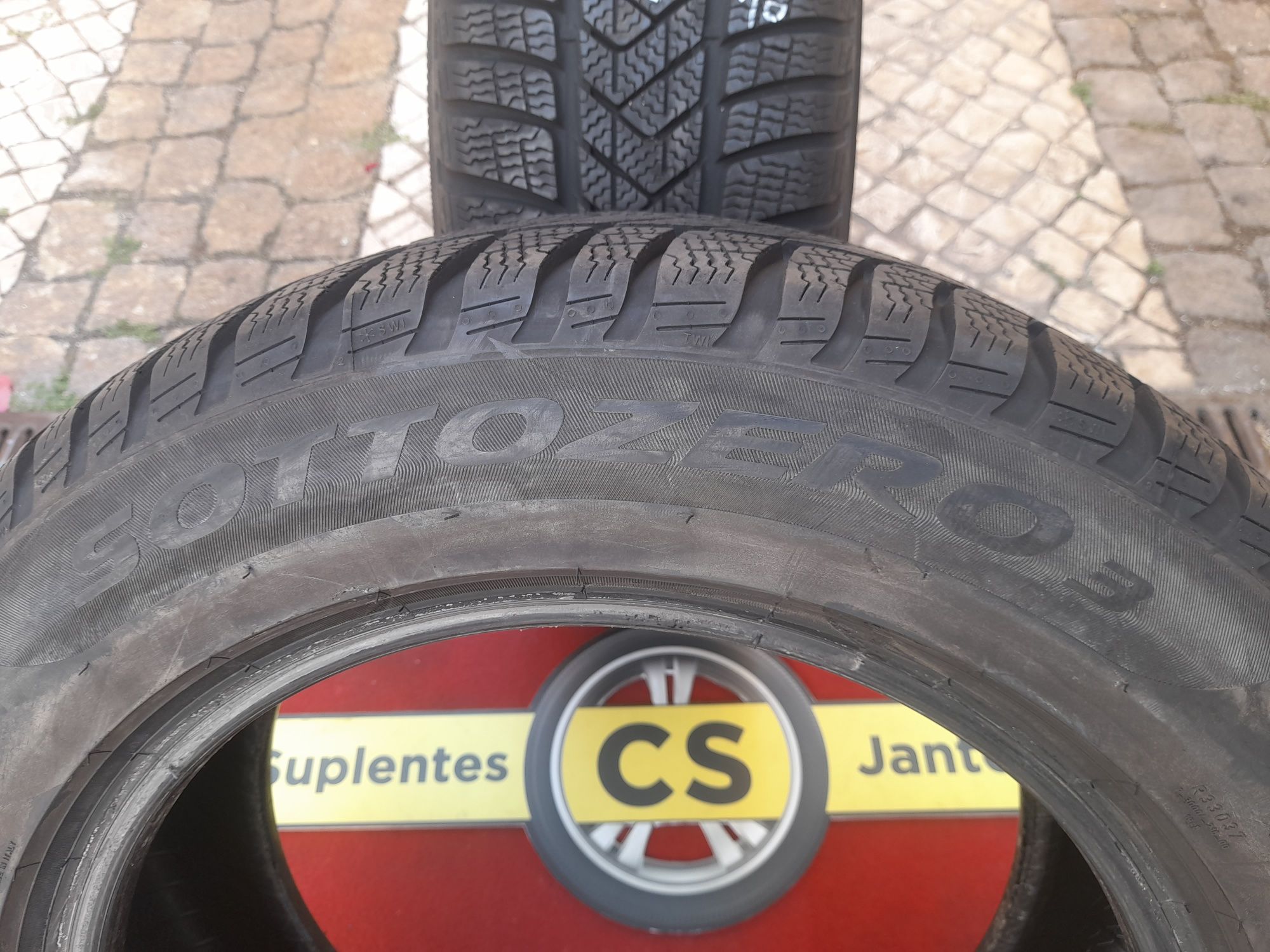 2 Pirelli 205/60R16 96H M+S Sotozero, 2 pneus 205/60R16 Fulda Kristal