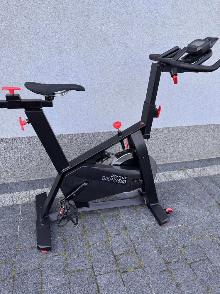Rower stacjonarny spinningowy