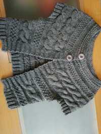 Sweter kardian szary nowy i spodenki-stan idealny
