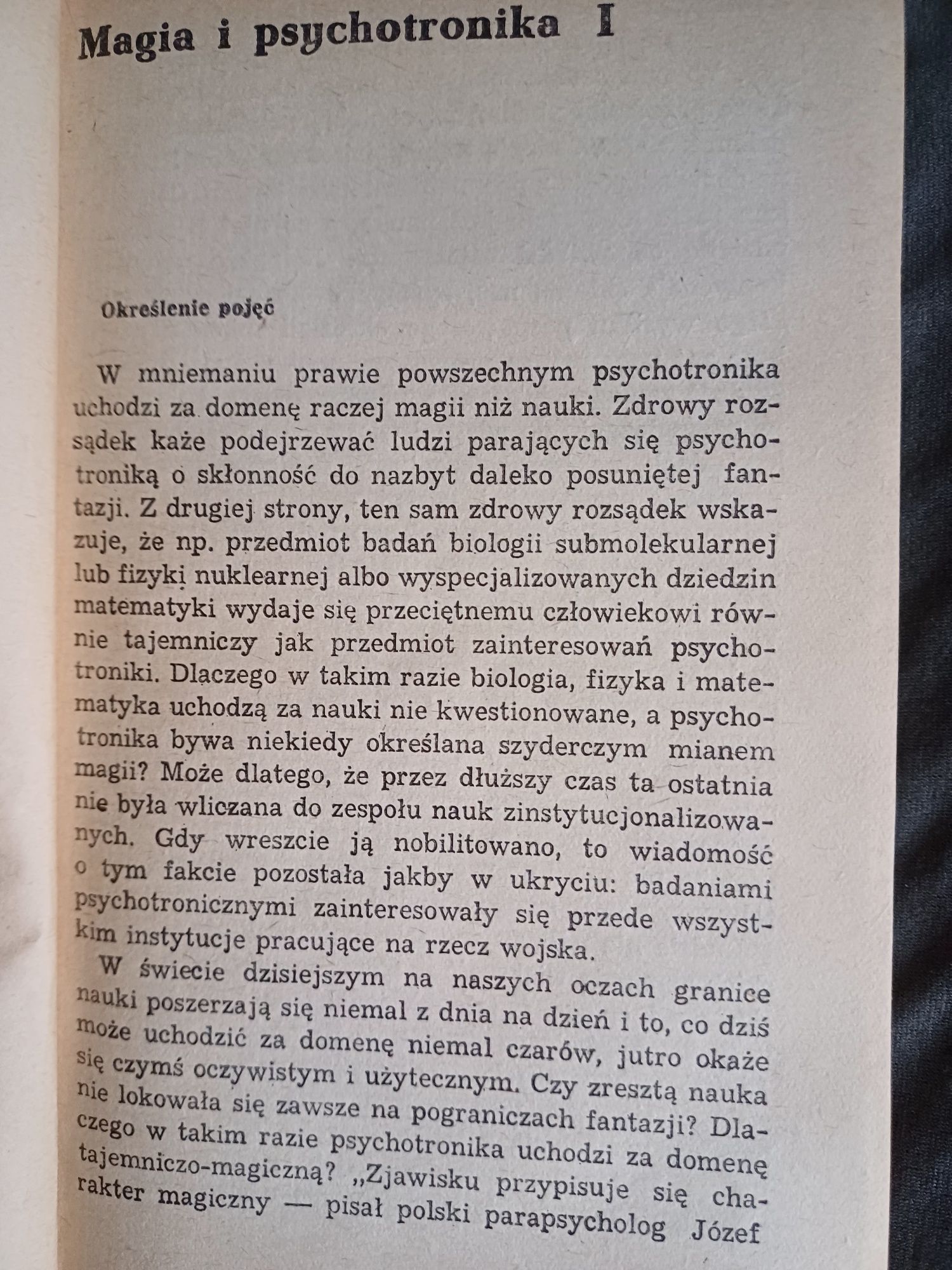 Od magii do psychotroniki - Lech Emfazy Stefański,  Michał Komar