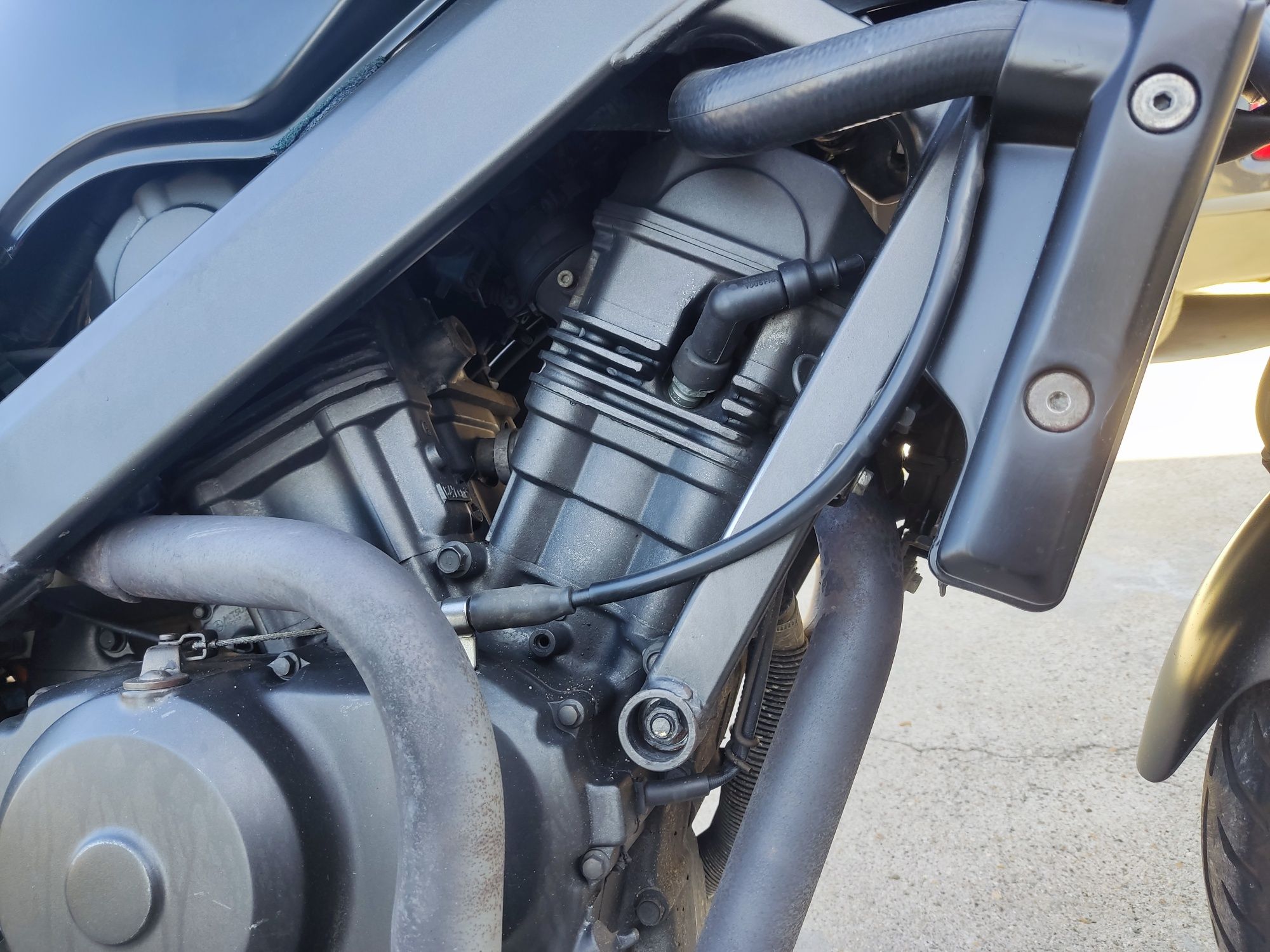 Honda NTV650 Revere