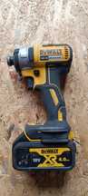 Zakretarka DeWalt dcf 887 Aku 4ah
