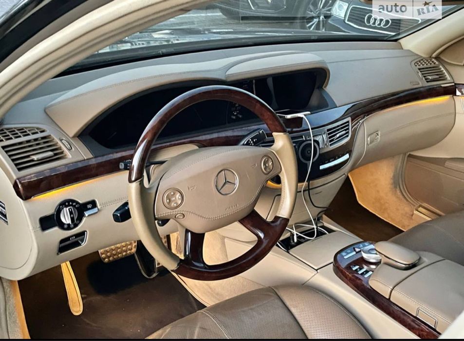 Mersedes S-class W221 5.5 4-matic