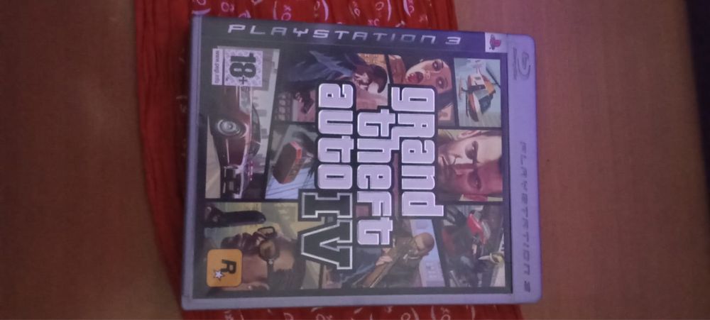 Ps3 super slim como nova
