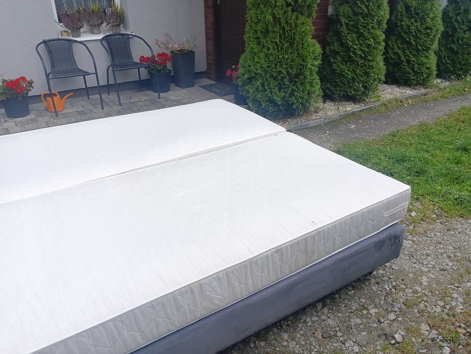 Możliwy transport. Łóżko sypialniane 180x200