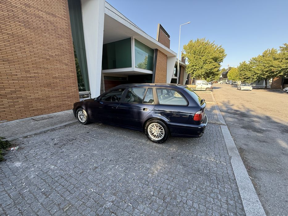 Bmw 530 D 193 cv / caixa automatica com avaria anda mas entra em safe