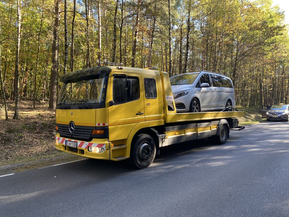 Pomoc drogowa A1 A2 S8 transport maszyn laweta autolaweta holowanie