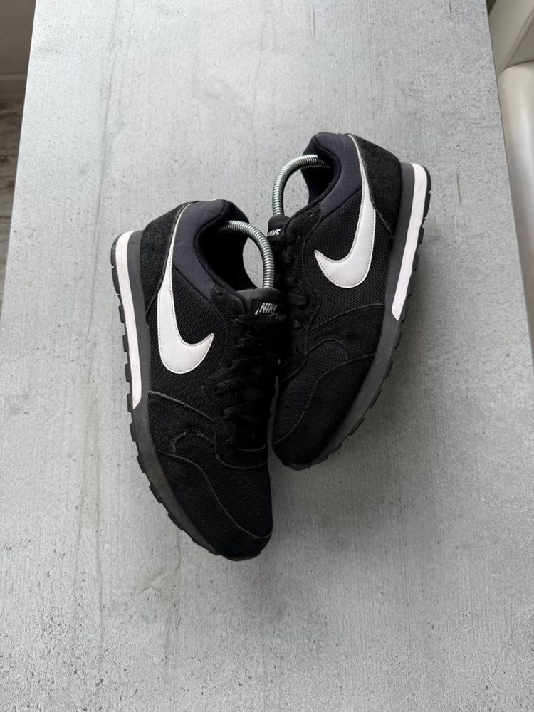 Оригінальні кросівки Nike